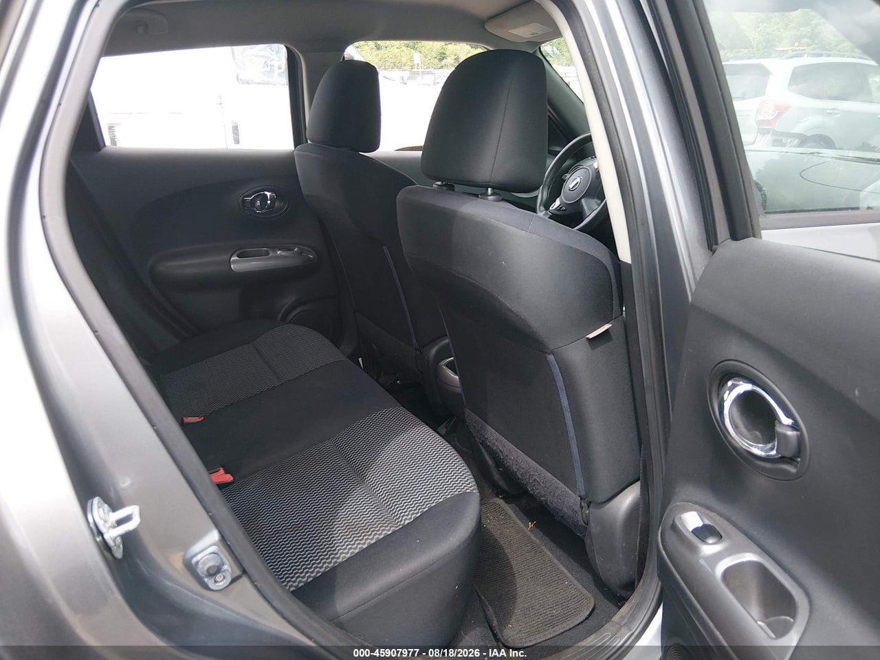 JN8AF5MR6GT****** · 2016 NISSAN JUKE S/SV/SL/NISMO · 8/11