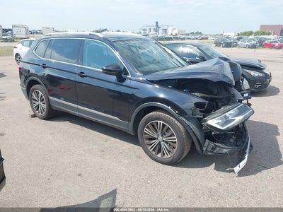 3VV2B7AX6JM****** · 2018 VOLKSWAGEN TIGUAN 2.0T SE/2.0T SEL