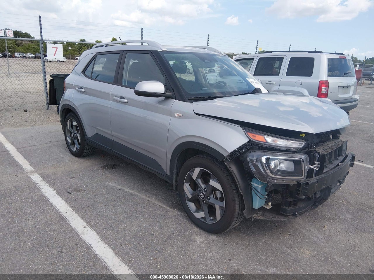 KMHRC8A35PU****** · 2023 HYUNDAI VENUE SEL