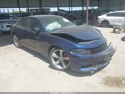 2C3CDXHGXHH****** · 2017 DODGE CHARGER SXT RWD