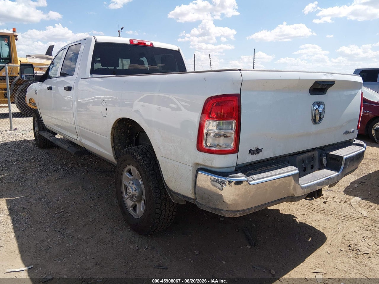 2024 RAM 2500 TRADESMAN  4X4 8' BOX · 3/11