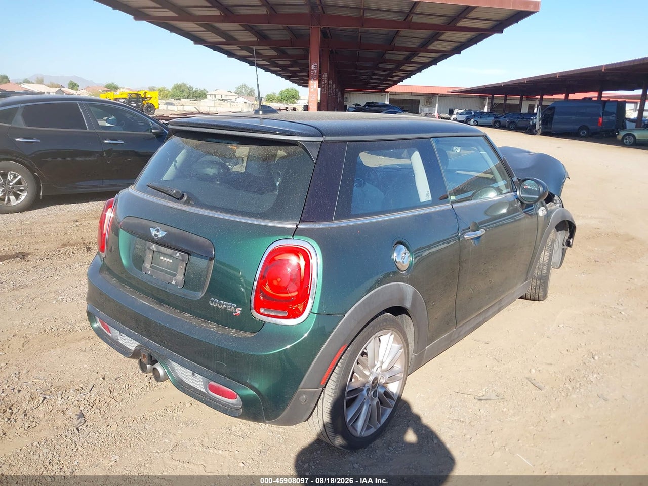 2015 MINI HARDTOP COOPER S · 4/10