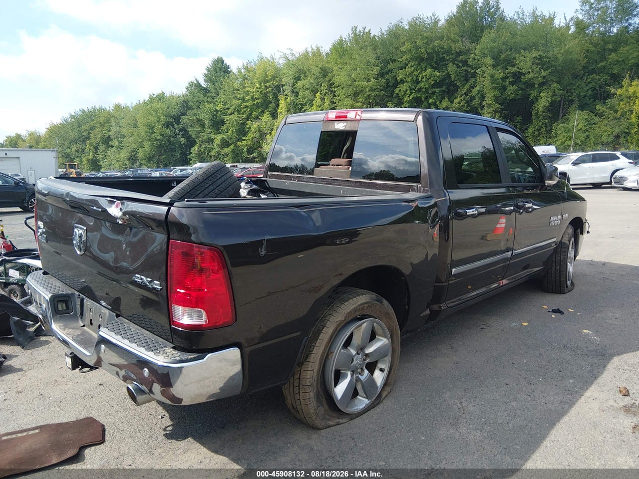 2016 RAM 1500 BIG HORN · 4/11