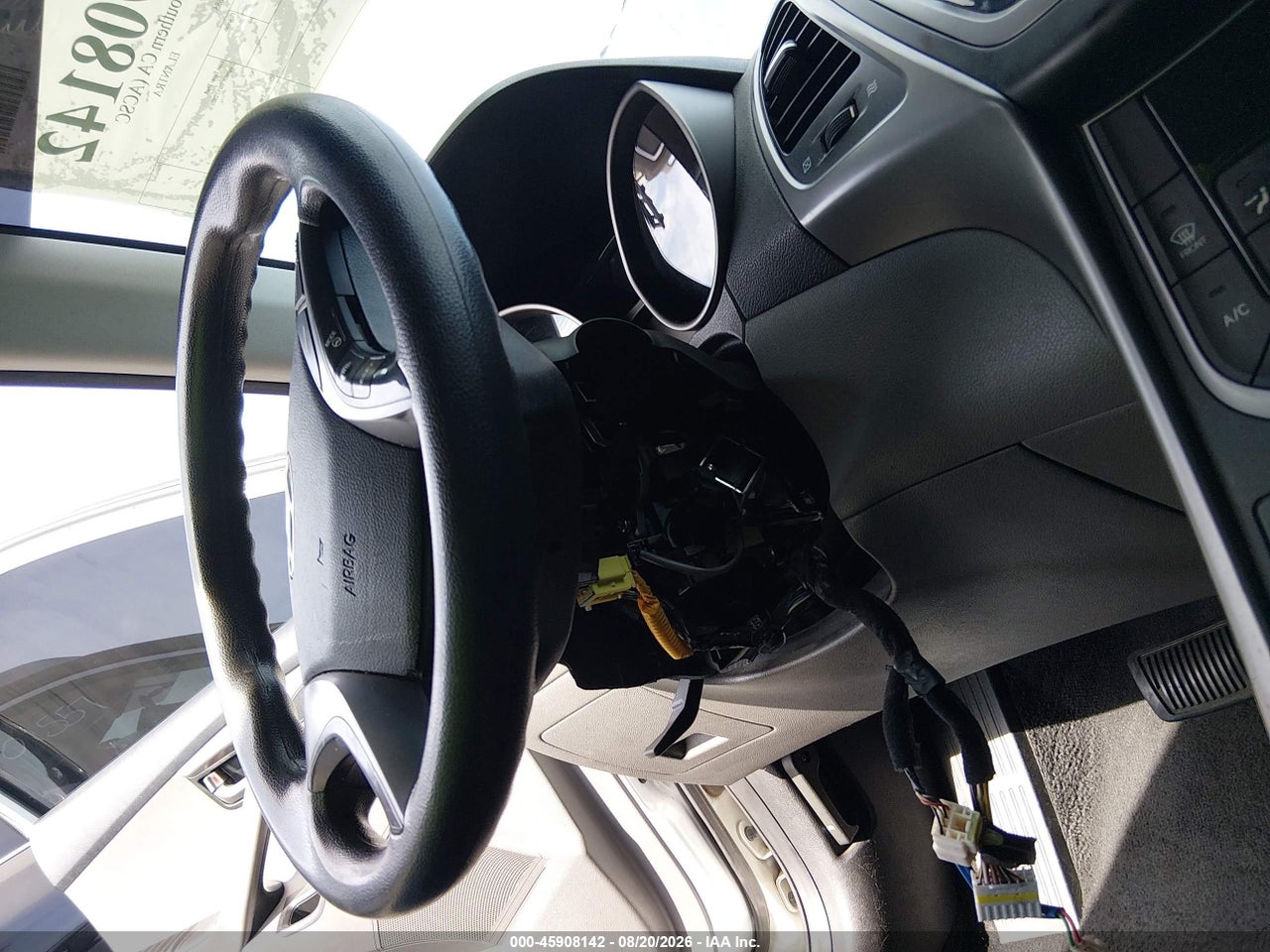 2014 HYUNDAI ELANTRA SE · 6/10
