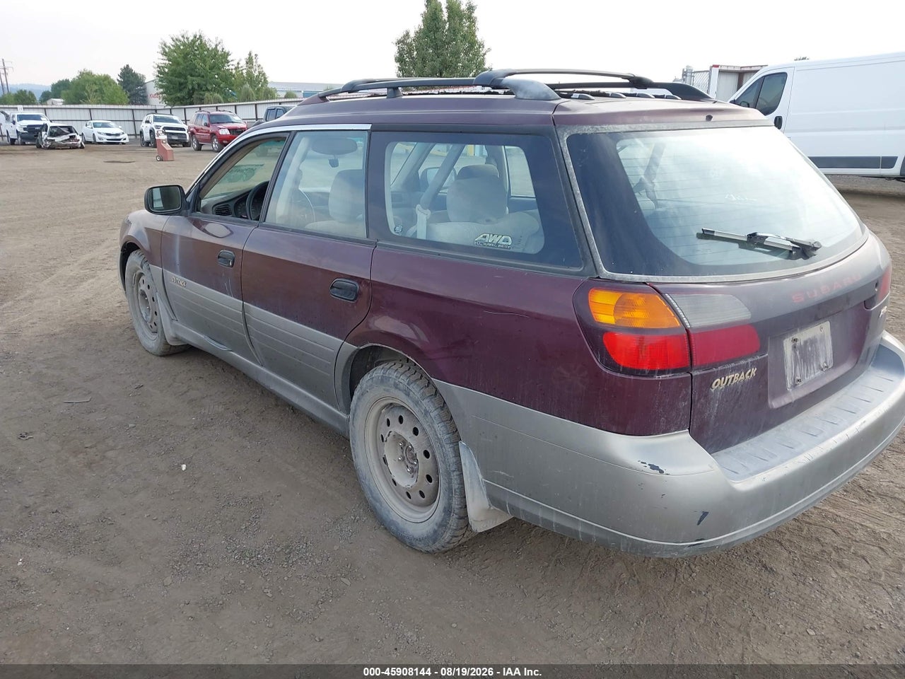 2001 SUBARU OUTBACK · 3/11