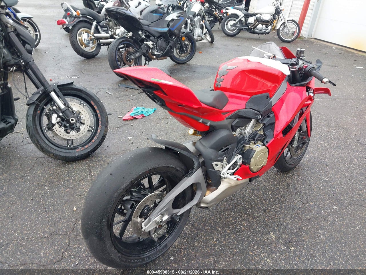 ZDMDAG6W2SB****** · 2025 DUCATI PANIGALE V4/V4S · 4/11