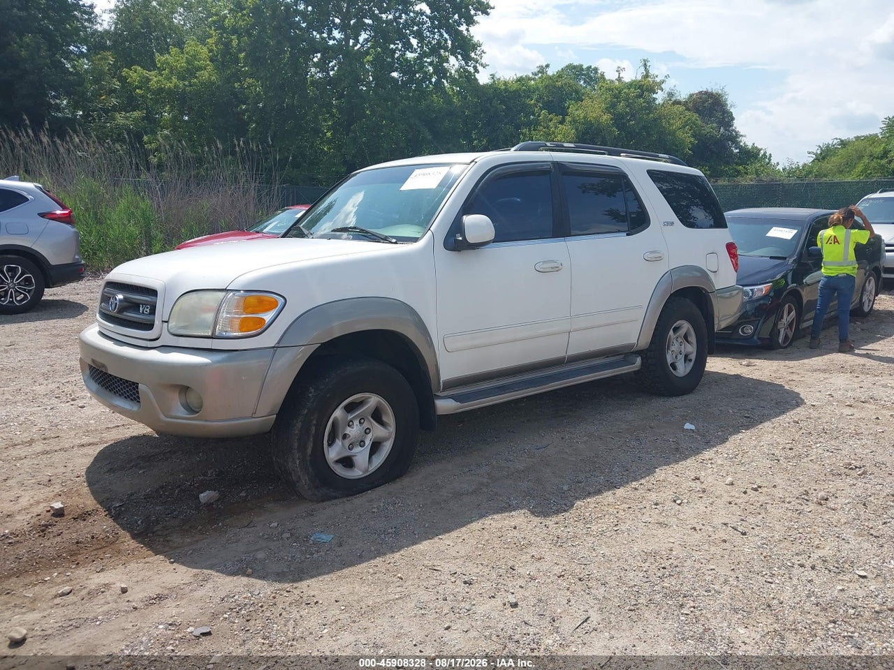 2002 TOYOTA SEQUOIA SR5 V8 · 2/11