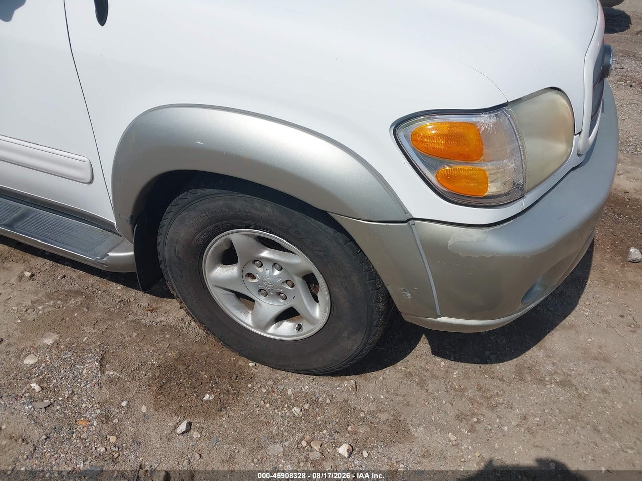 2002 TOYOTA SEQUOIA SR5 V8 · 6/11