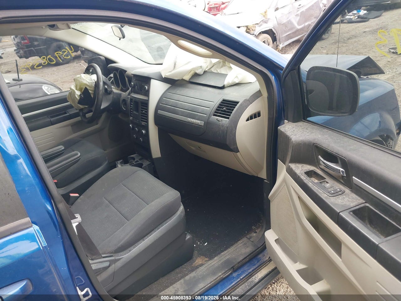 2010 DODGE GRAND CARAVAN SE · 5/11
