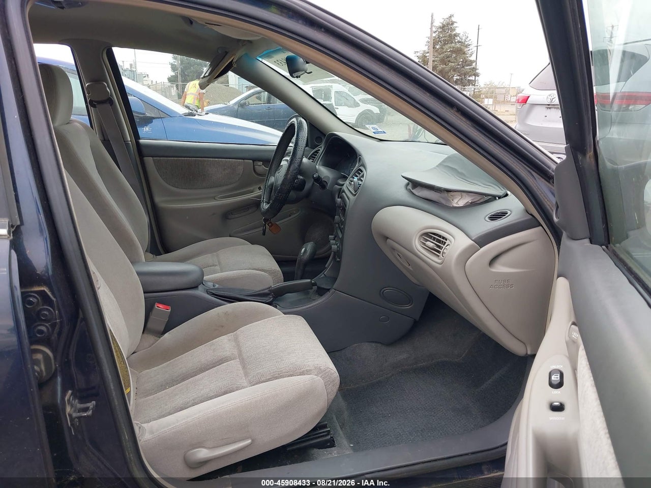 1G3NL52E61C****** · 2001 OLDSMOBILE ALERO GL2 · 5/11