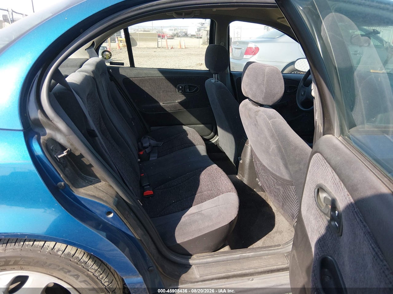 1G8ZK5278YZ****** · 2000 SATURN SL2 · 8/11