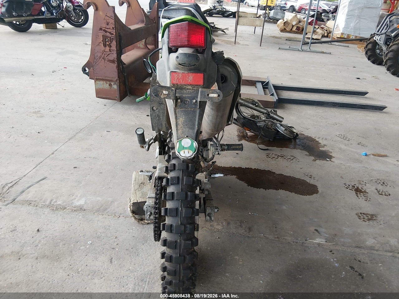 2023 KAWASAKI KLX230 M · 6/11