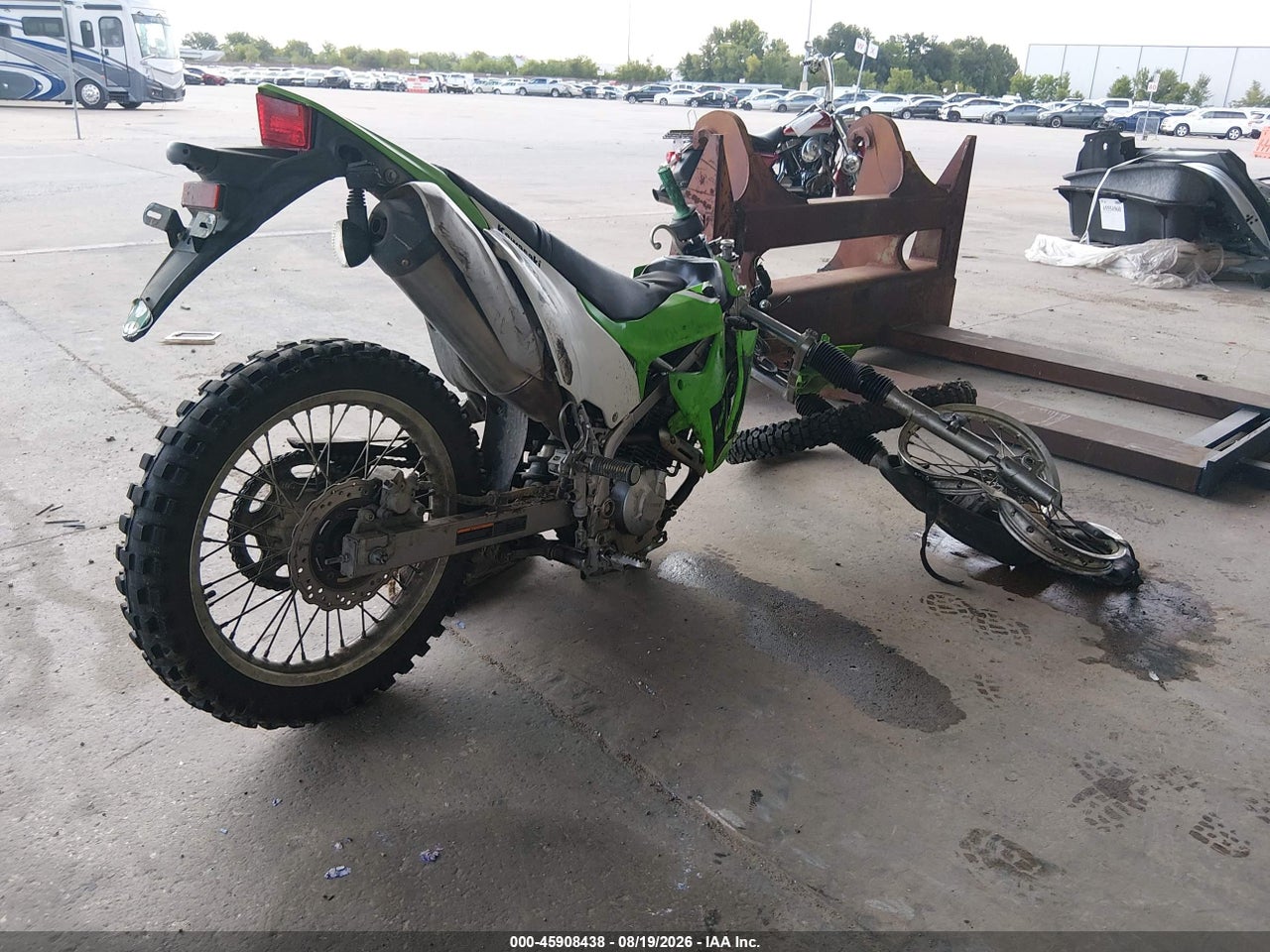 2023 KAWASAKI KLX230 M · 4/11