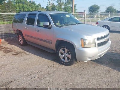 2011 CHEVROLET SUBURBAN LT