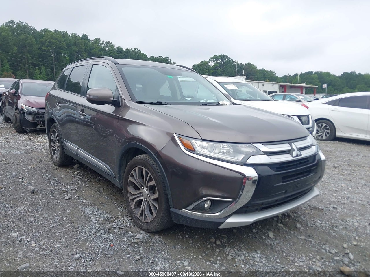 JA4AD3A3XGZ****** · 2016 MITSUBISHI OUTLANDER SE/SEL