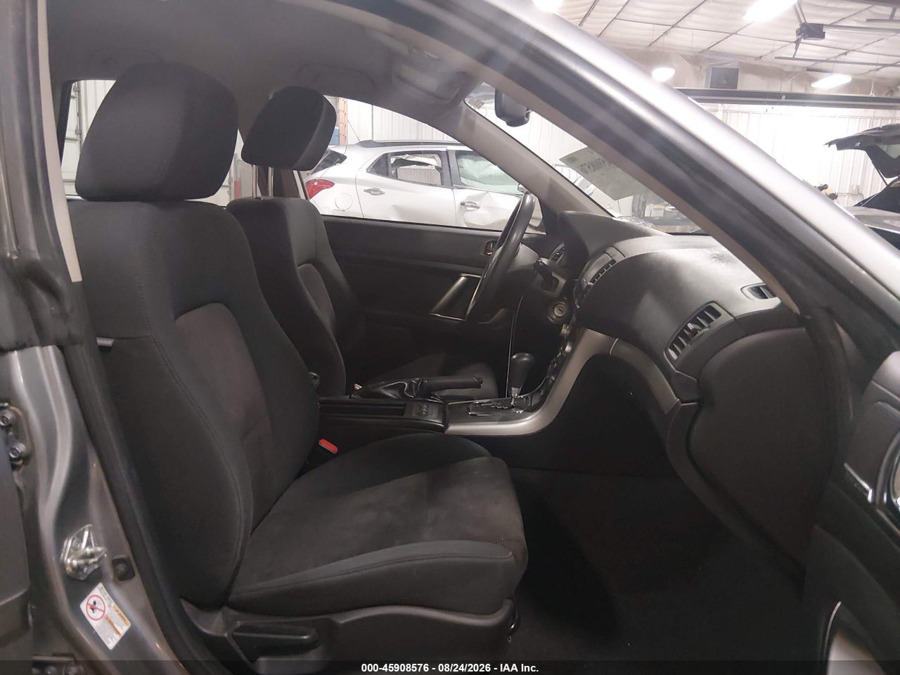 2009 SUBARU OUTBACK 2.5I · 5/11