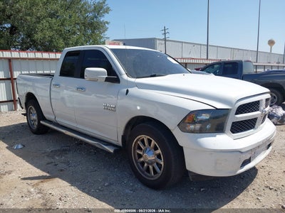 1C6RR6GG0HS****** · 2017 RAM 1500 SLT  4X2 6'4 BOX