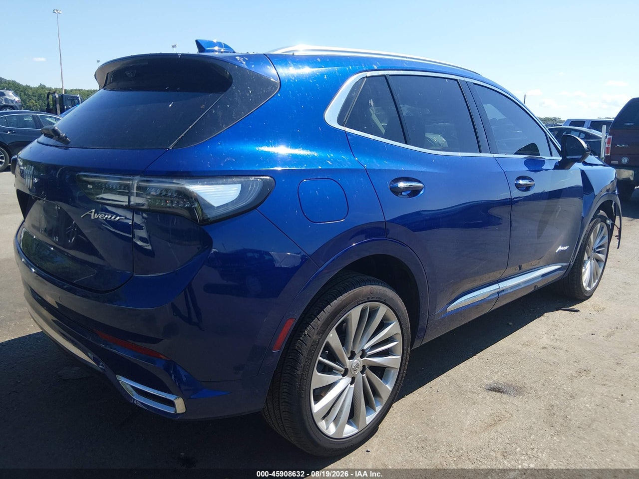 2025 BUICK ENVISION AVENIR AWD · 4/11