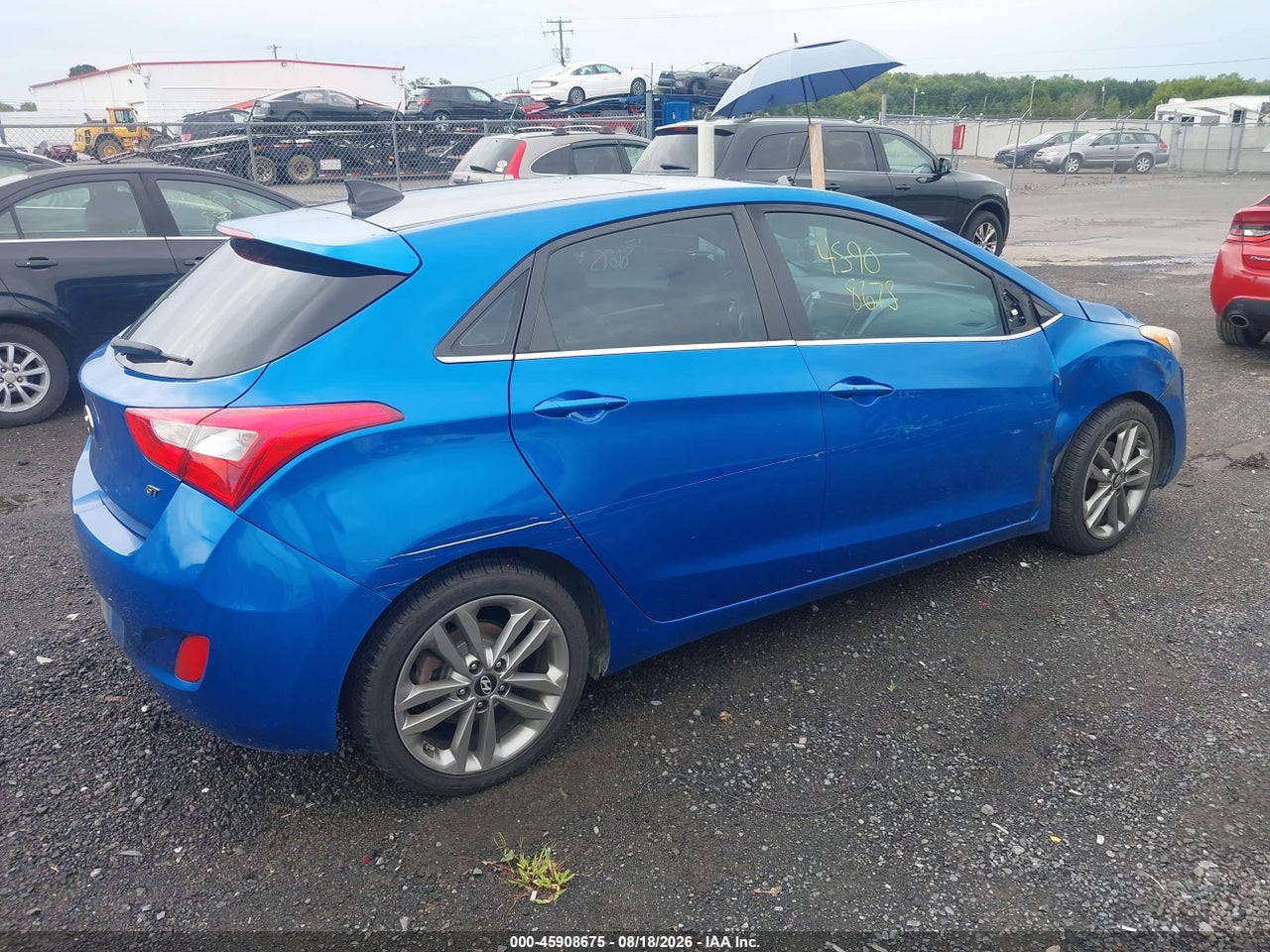 2017 HYUNDAI ELANTRA GT · 4/11