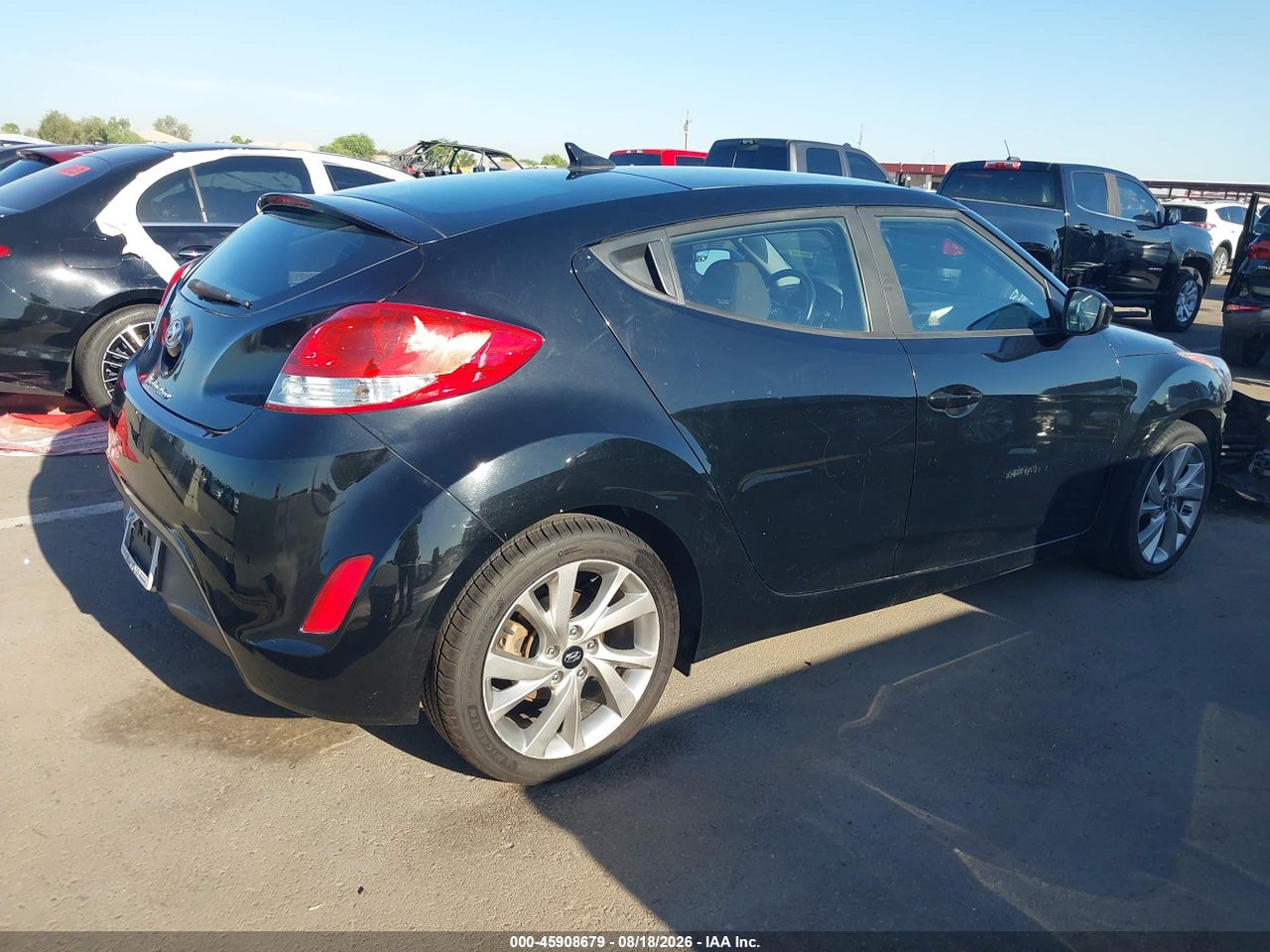 2017 HYUNDAI VELOSTER · 4/11