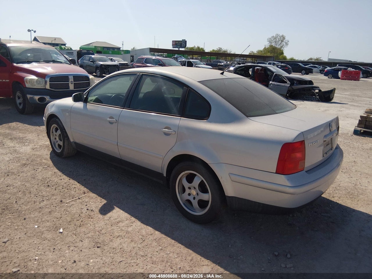 2001 VOLKSWAGEN PASSAT GLS · 3/11