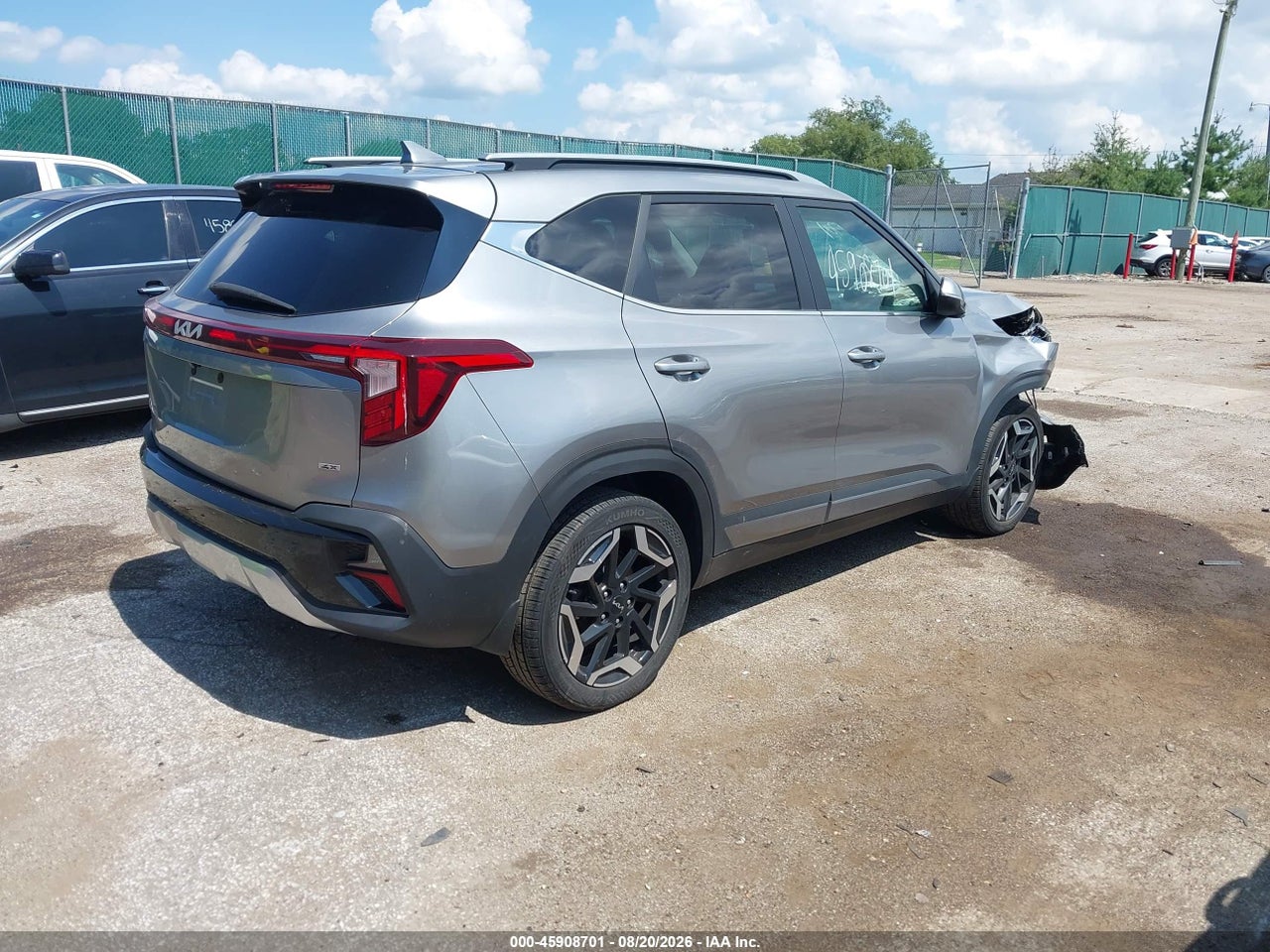 2024 KIA SELTOS SX TURBO · 4/11