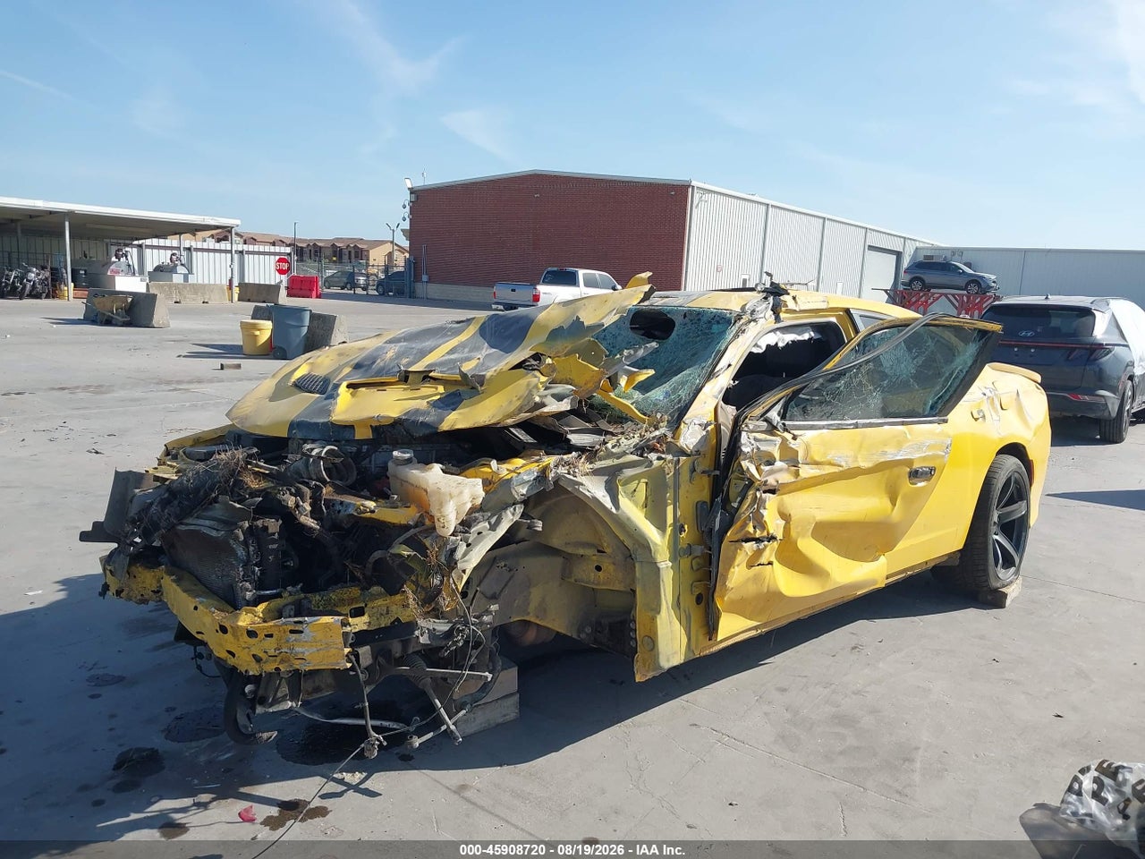 2017 DODGE CHARGER SRT HELLCAT RWD · 2/10