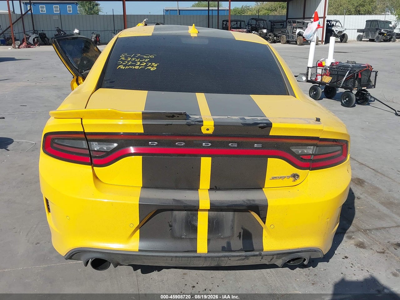 2017 DODGE CHARGER SRT HELLCAT RWD · 6/10
