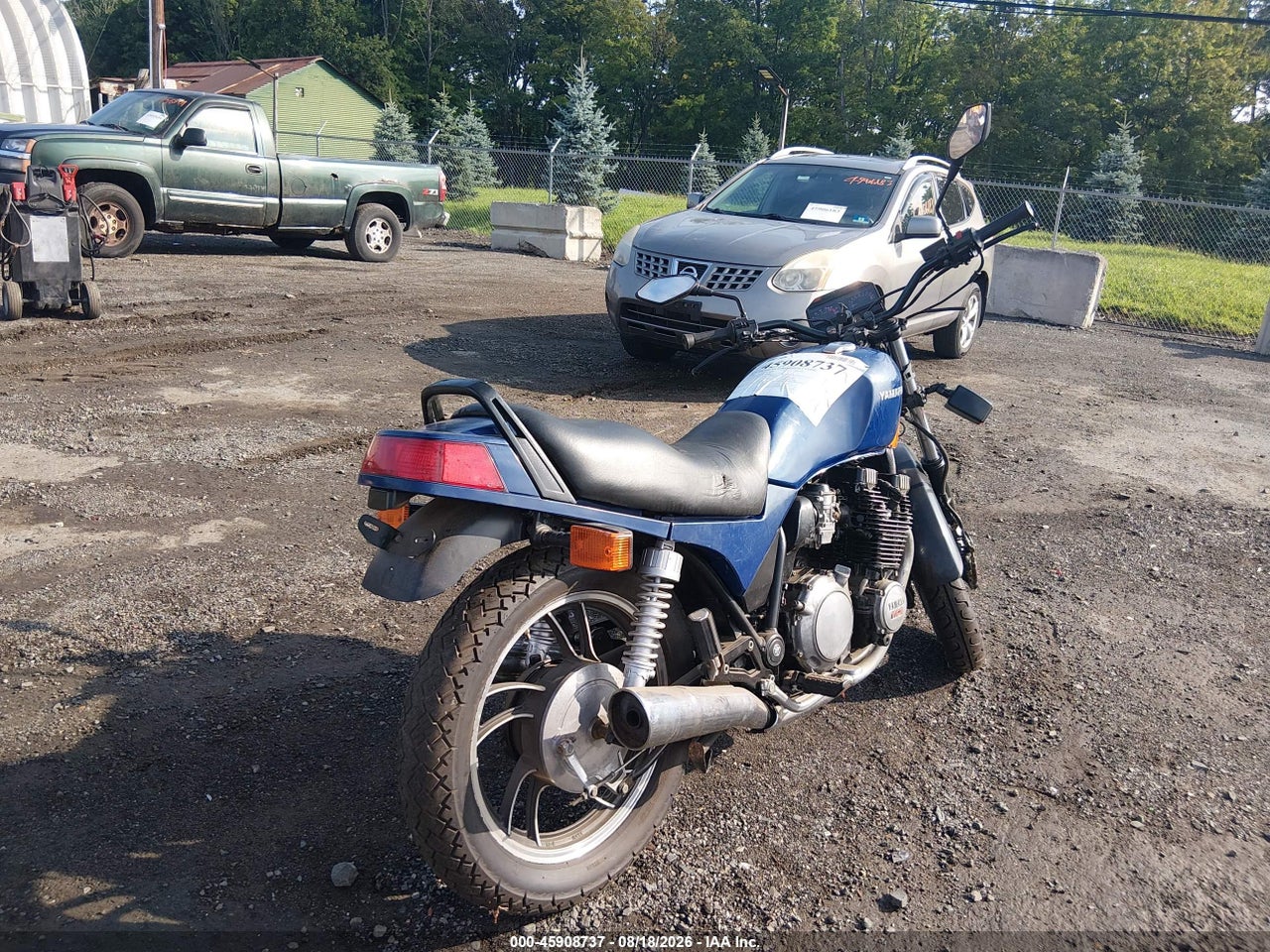 JYA5G2003CA****** · 1982 YAMAHA XJ750 R · 4/11
