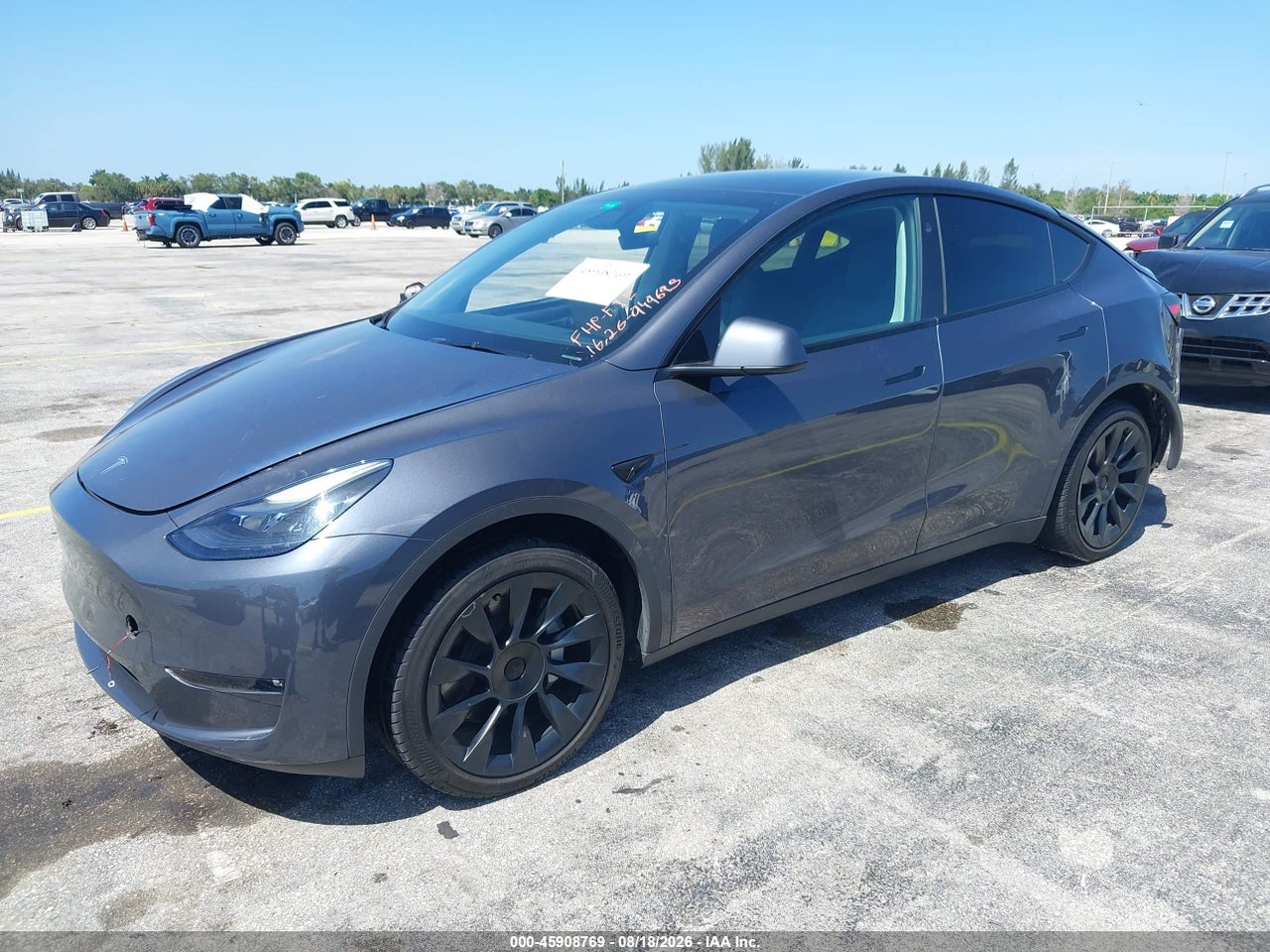 2023 TESLA MODEL Y RWD · 2/10