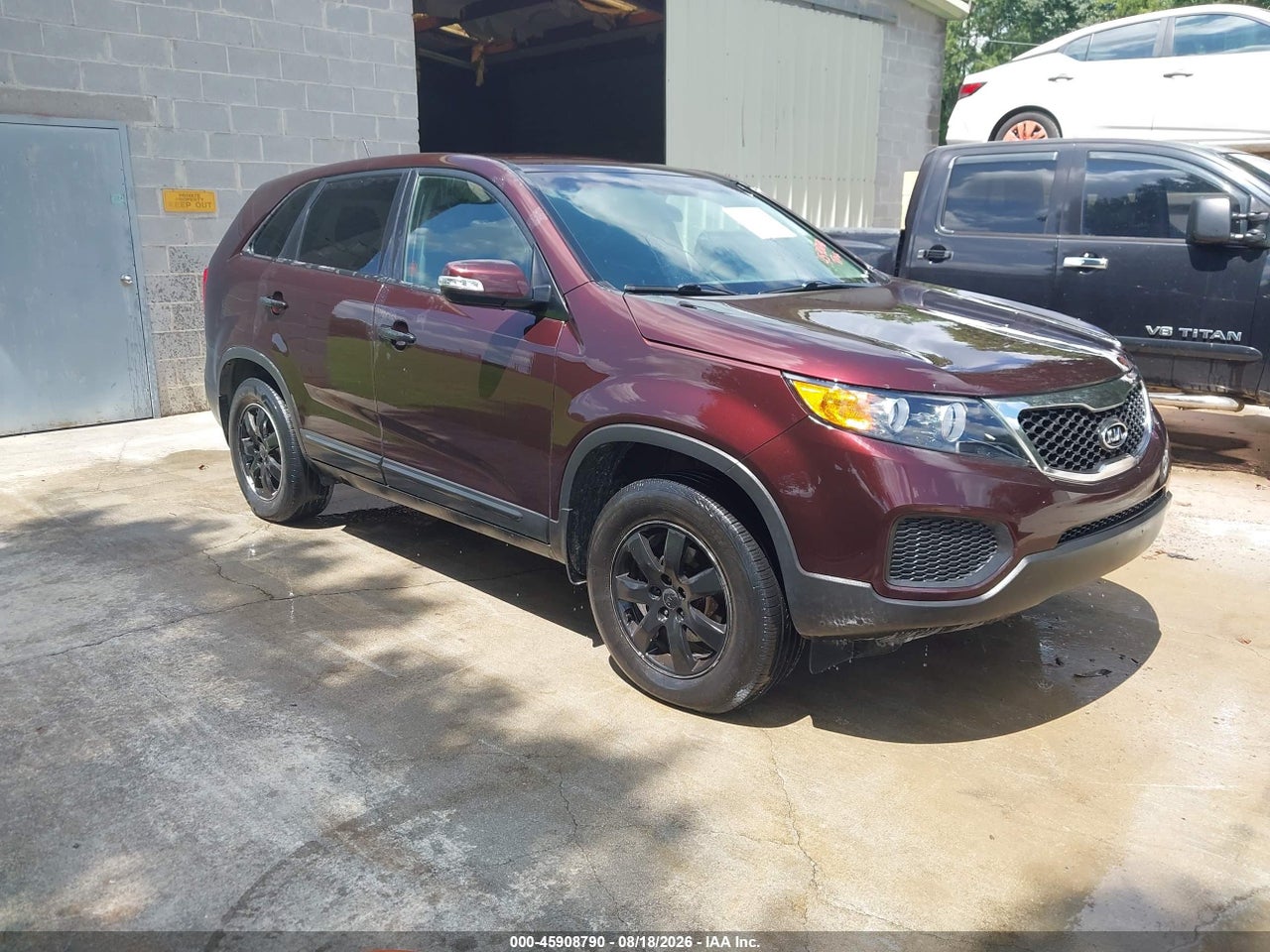 2013 KIA SORENTO LX