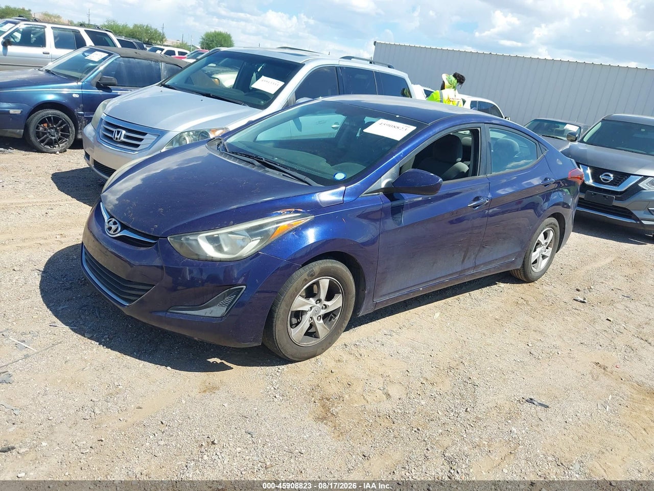 2014 HYUNDAI ELANTRA SE · 2/11
