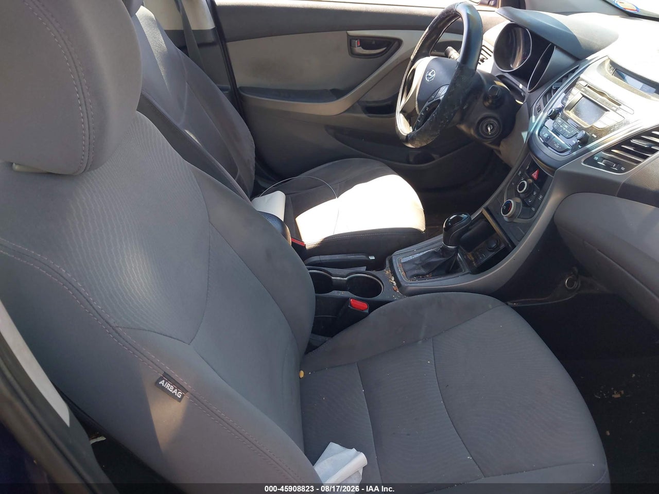 2014 HYUNDAI ELANTRA SE · 5/11