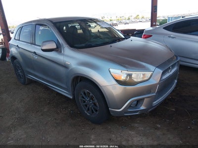 JA4AP3AU8BZ****** · 2011 MITSUBISHI OUTLANDER SPORT ES