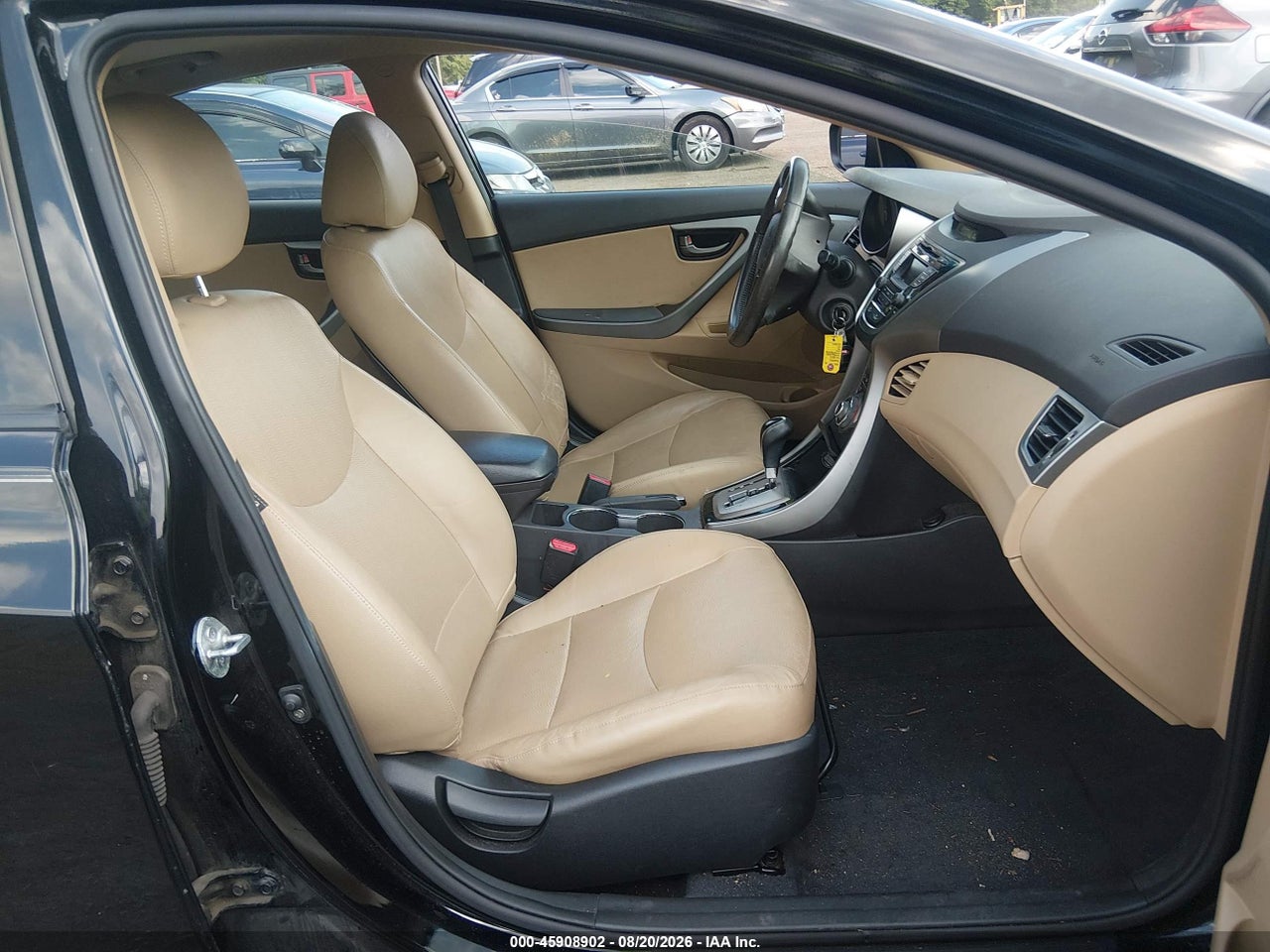 2013 HYUNDAI ELANTRA LIMITED · 5/11