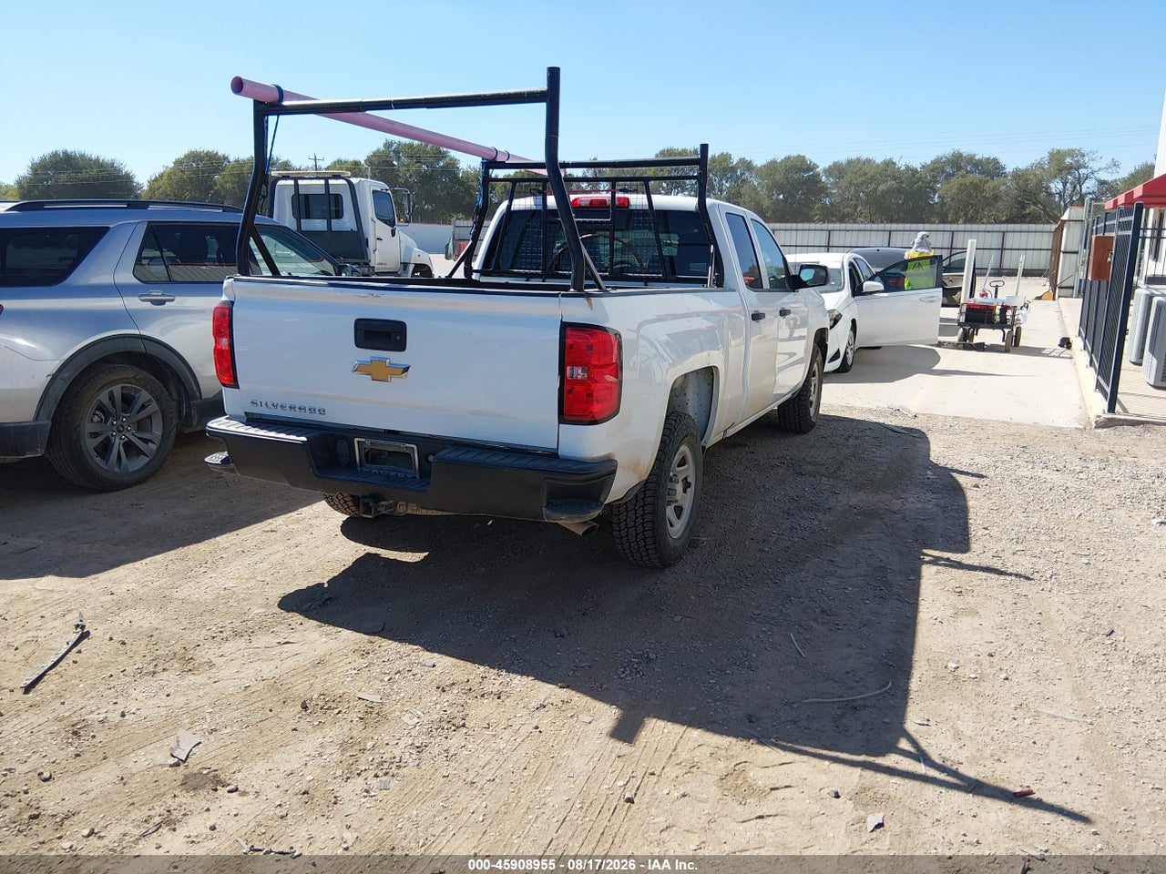 2018 CHEVROLET SILVERADO 1500 WT · 4/11
