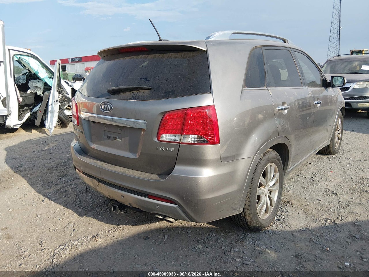 2011 KIA SORENTO SX V6 · 4/11