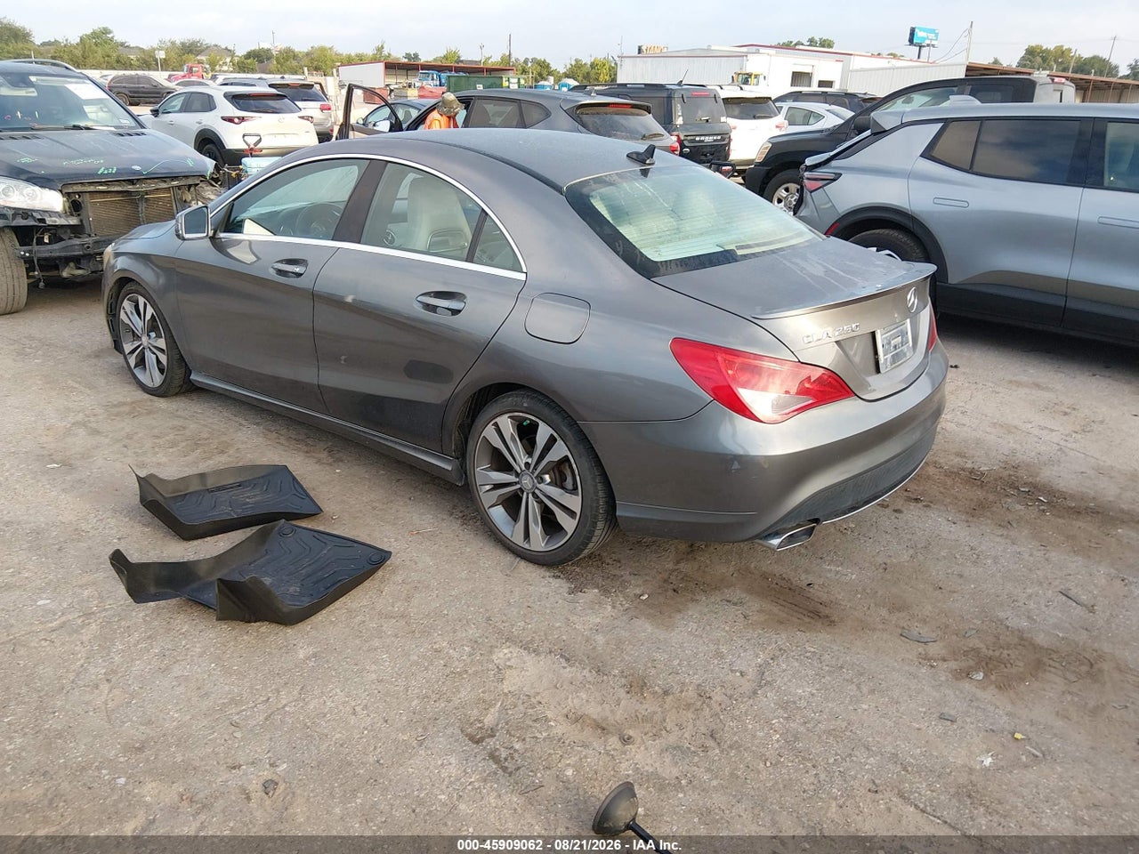2016 MERCEDES-BENZ CLA 250 · 3/11