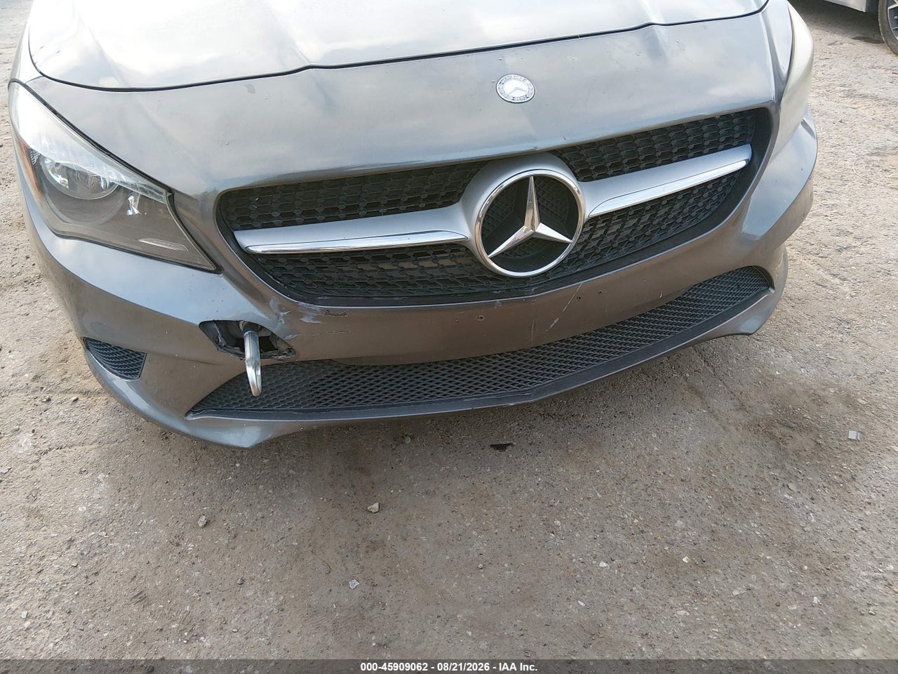 2016 MERCEDES-BENZ CLA 250 · 6/11