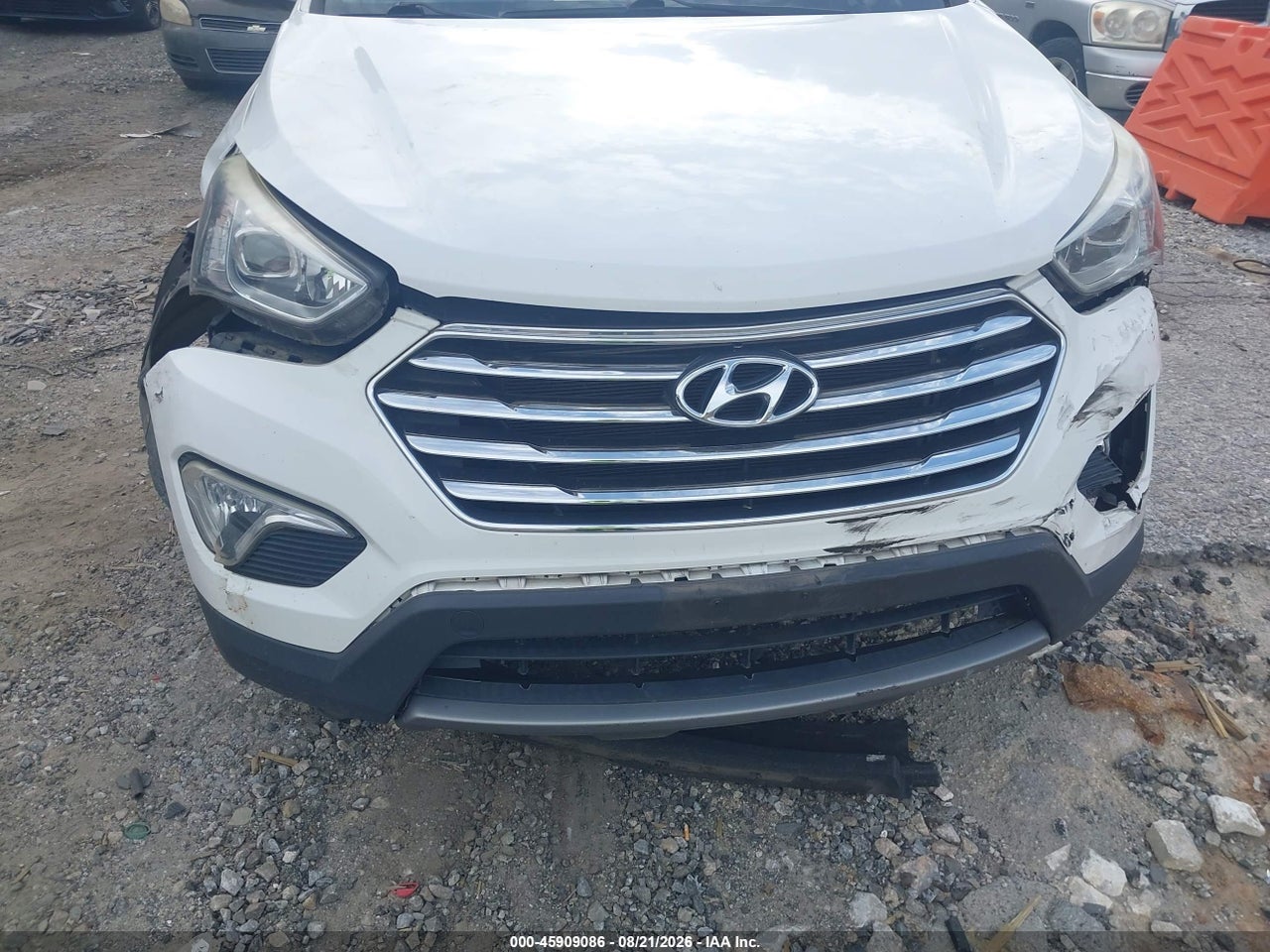 2013 HYUNDAI SANTA FE GLS · 6/11