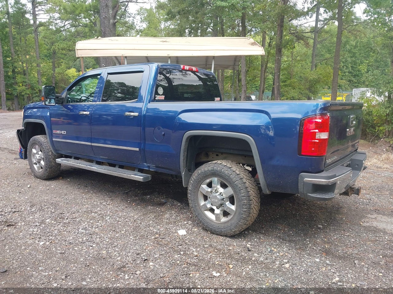 2015 GMC SIERRA 2500HD AVAILABLE WIFI SLE · 3/11