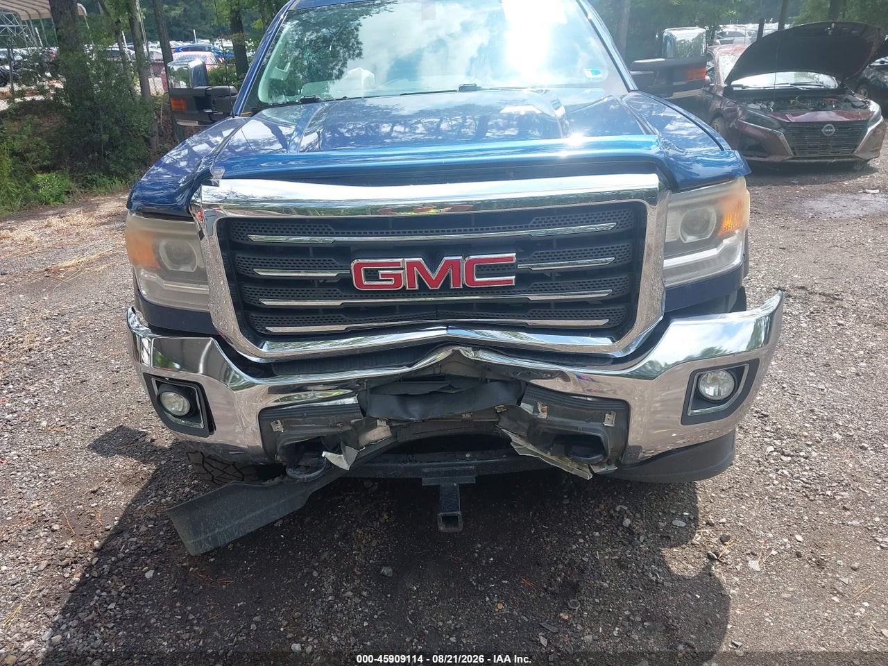 2015 GMC SIERRA 2500HD AVAILABLE WIFI SLE · 6/11