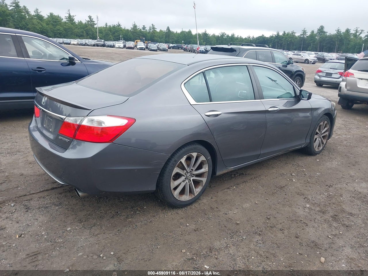 2013 HONDA ACCORD SPORT · 4/11