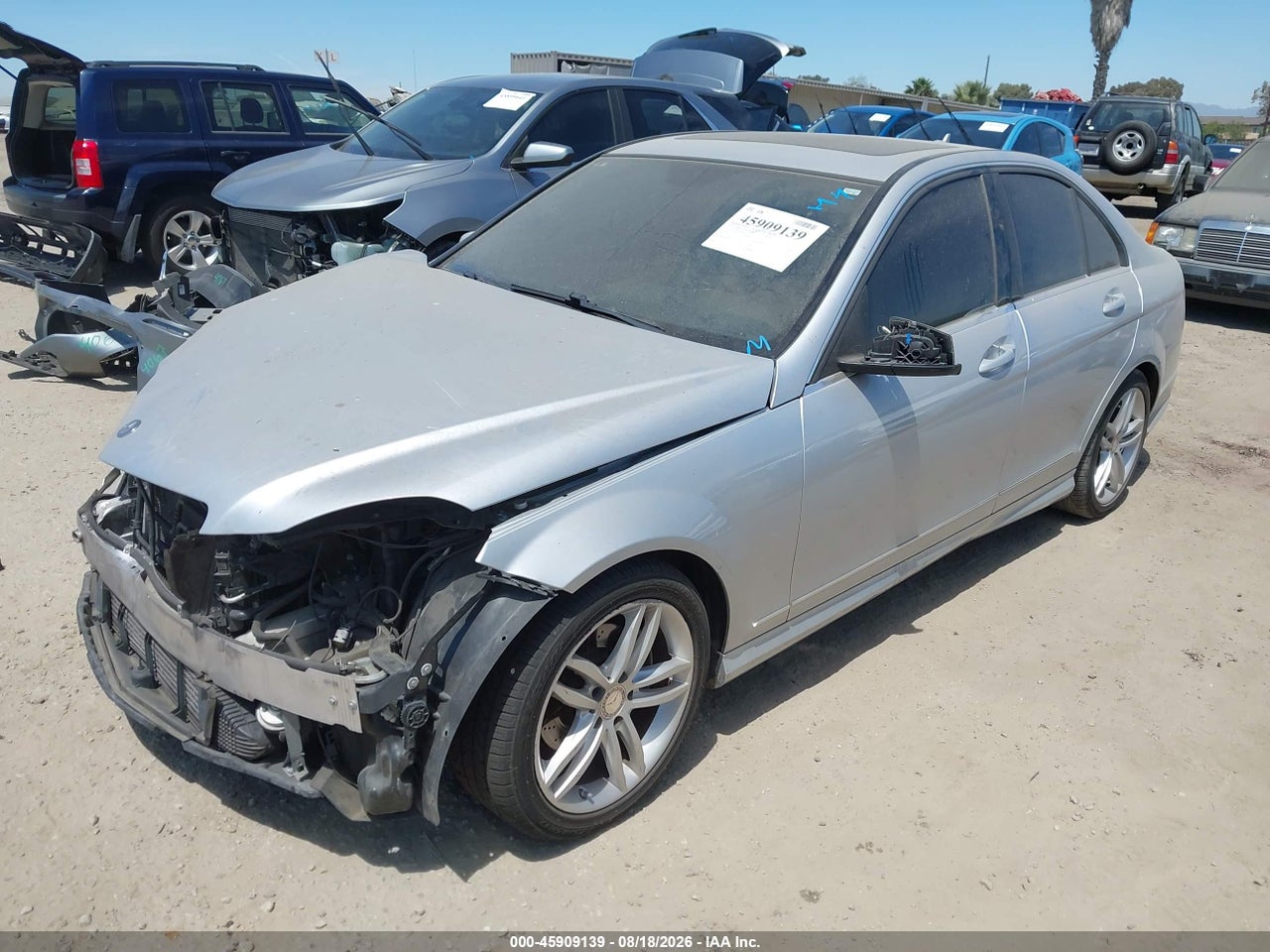 2013 MERCEDES-BENZ C 250 SPORT · 2/11