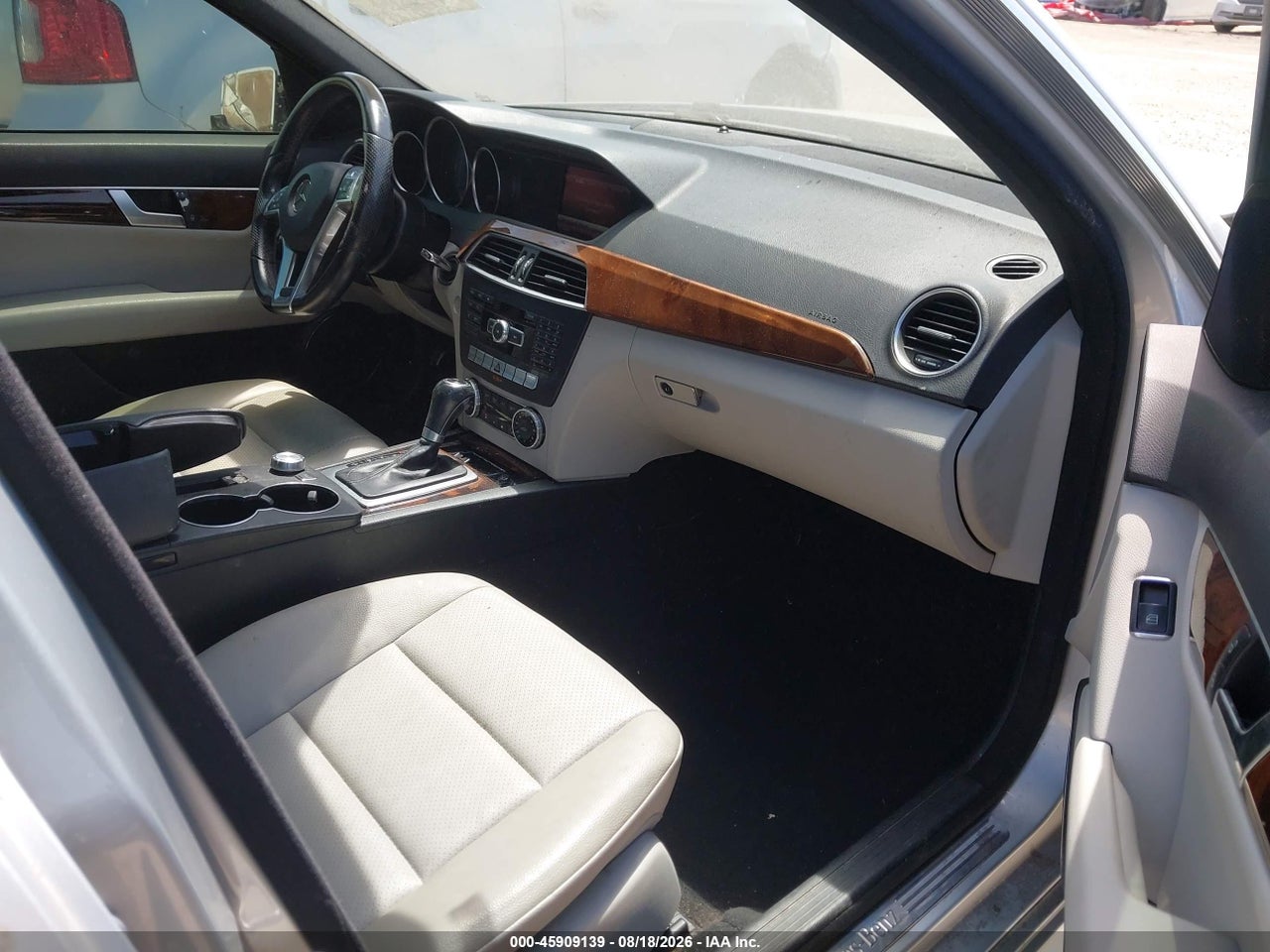 2013 MERCEDES-BENZ C 250 SPORT · 5/11