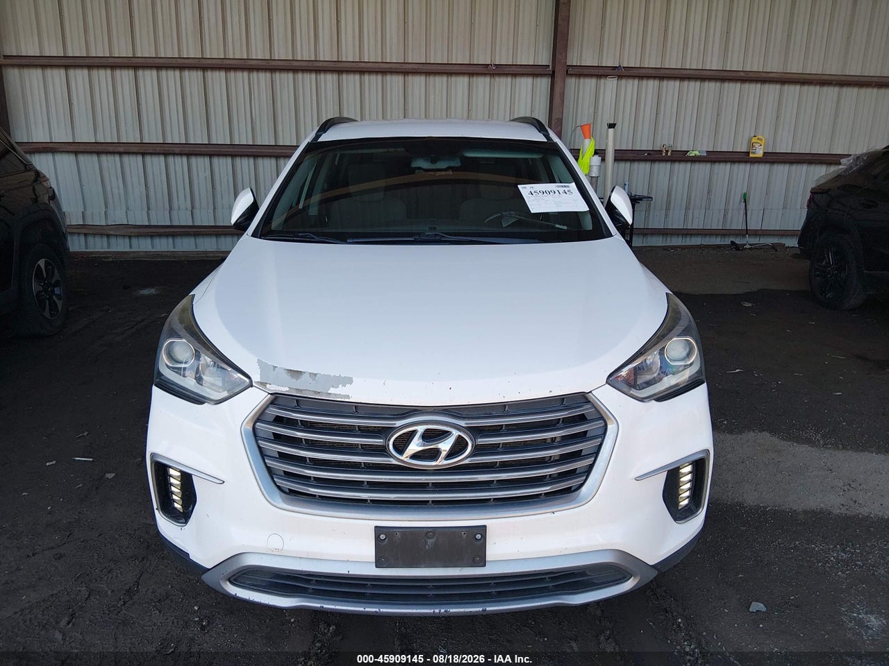 2017 HYUNDAI SANTA FE SE · 6/11
