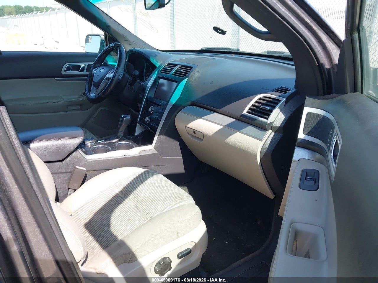 2013 FORD EXPLORER XLT · 5/11