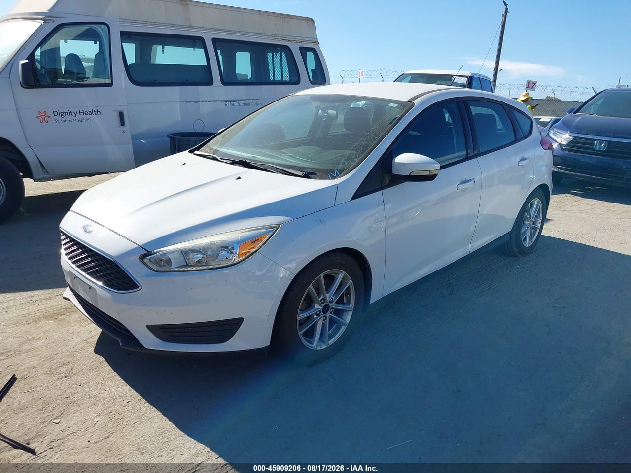 2016 FORD FOCUS SE · 2/11