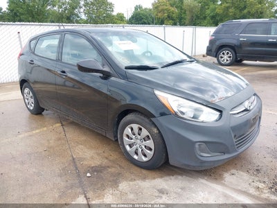 KMHCT5AE1HU****** · 2017 HYUNDAI ACCENT SE