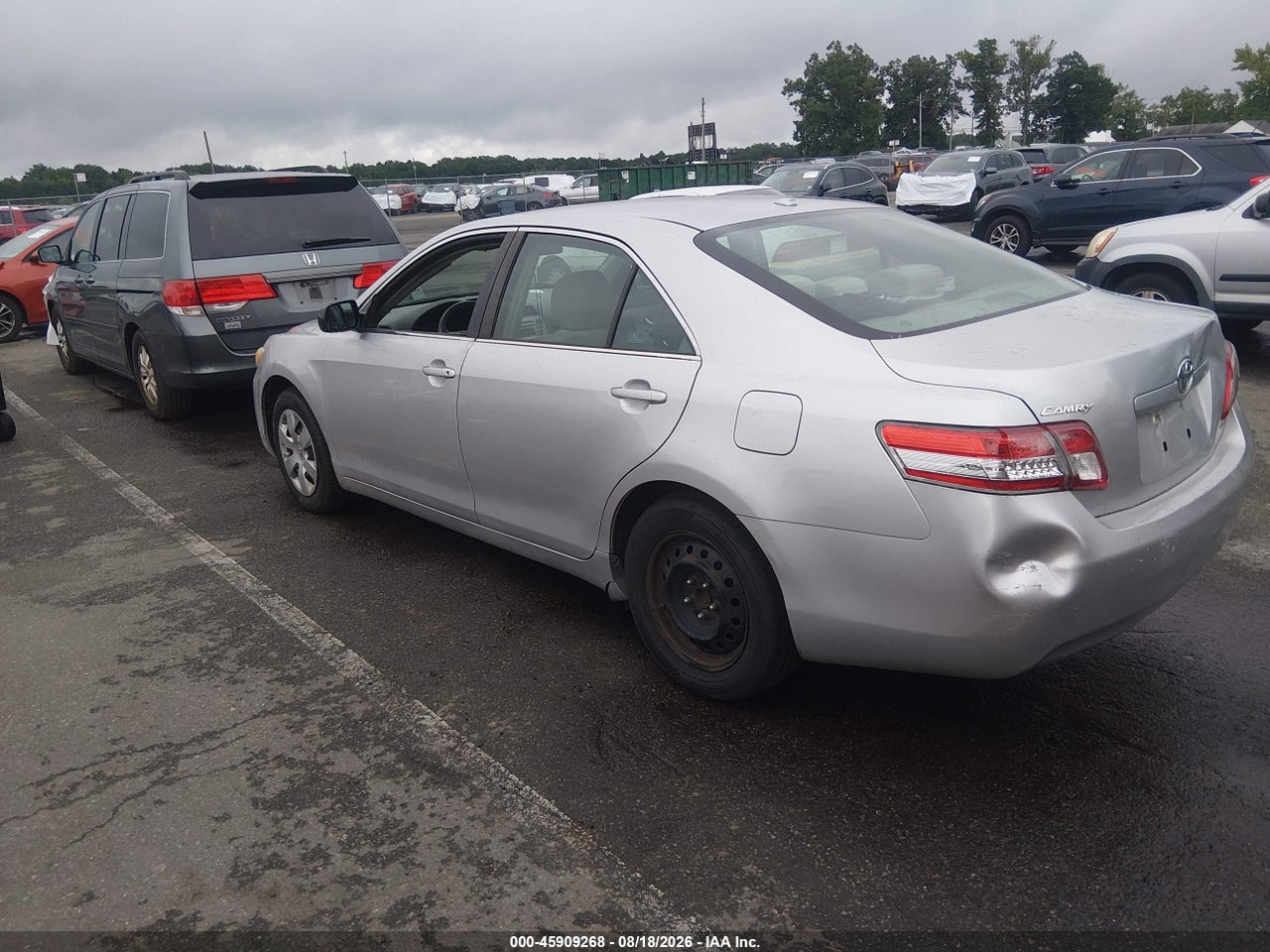 2011 TOYOTA CAMRY LE · 3/11